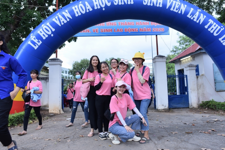 Chùm ảnh: Lễ hội Văn hóa học sinh – sinh viên lần thứ IX