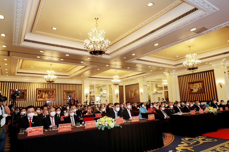 Thành phố Vũng Tàu tổ chức Lễ kỷ niệm 30 năm thành lập và đón nhận Huân chương Lao động hạng Ba