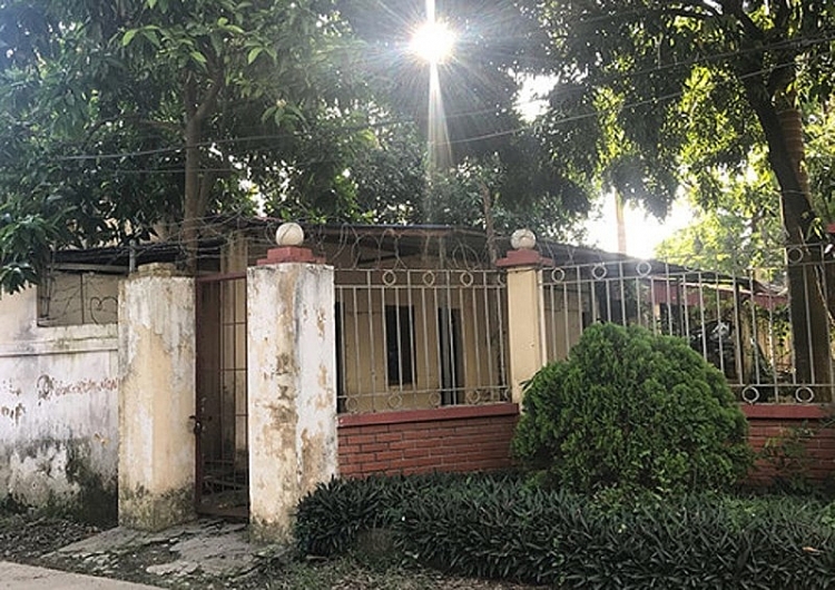 ha noi be trai 2 tuoi tu vong o nha tre tu nhan