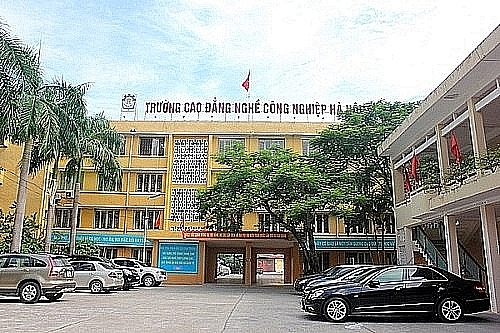 khoi to pgd benh vien da khoa hoa binh xem kich roi nhat ban mien phi