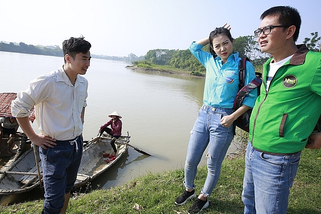nsnd trung hieu tiet lo ly do khong co tuan trang mat sau cuoi