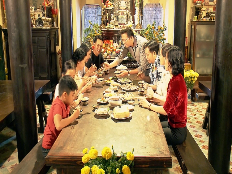 phim tet dau tay cua vov co gi