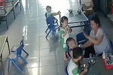 tam giu nguoi giup viec doc nguoc be 14 thang tuoi