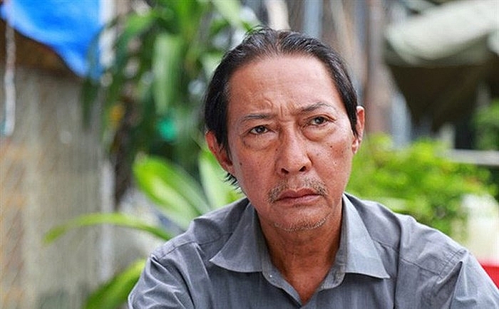 nghe si le binh qua doi