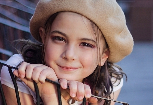 Nhan sắc khiến mọi trái tim 'tan chảy' của sao nhí trong 'Avengers: Endgame'