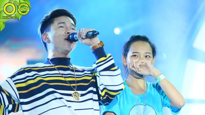 hoang ton lai tan tinh fangirl son tung lam b boy tren san khau giai nhiet mua he