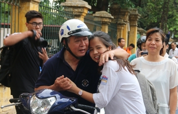 Những hình ảnh đầu tiên của lứa “Rồng vàng” dự thi THPT Quốc gia 2018