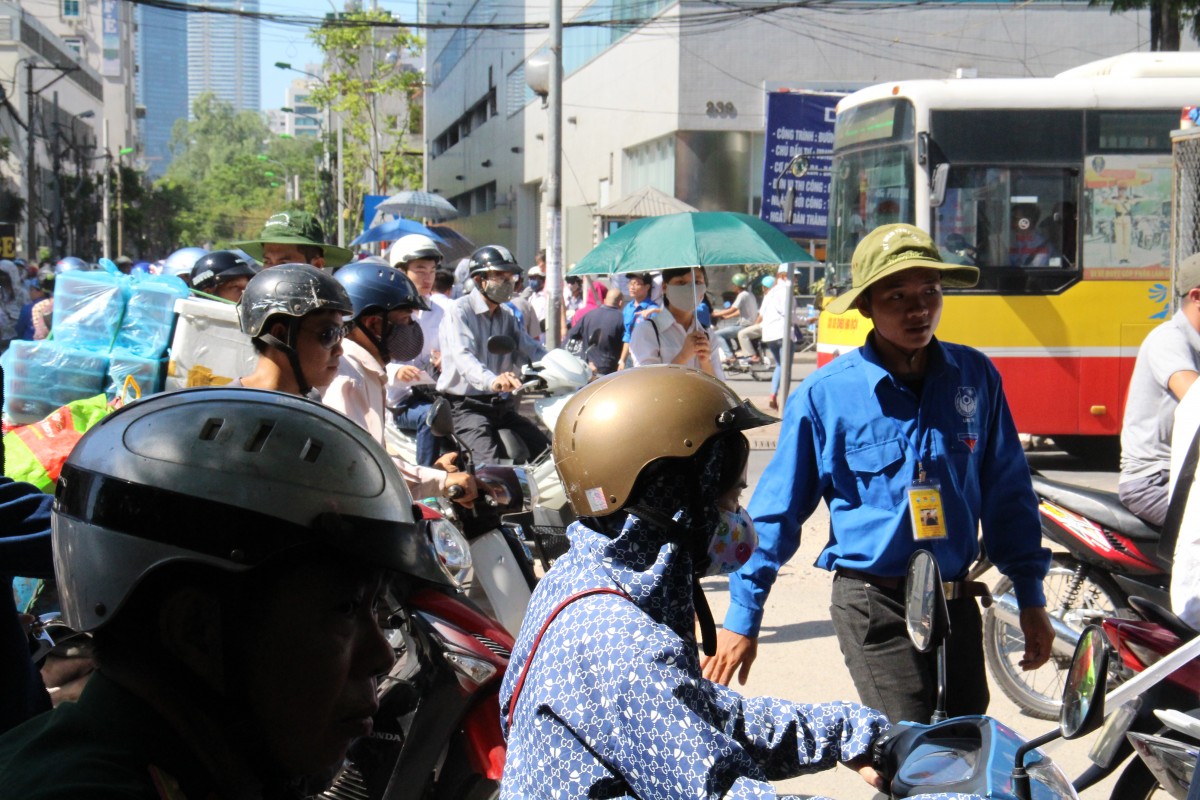 Kỳ thi THPT Quốc gia 2015: Thí sinh lo lắng trước môn thi đầu tiên