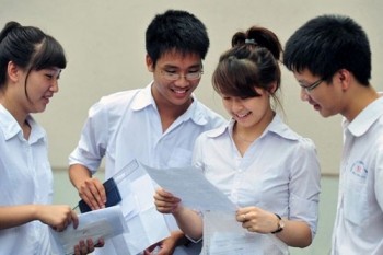 Bắt đầu thử đăng ký xét tuyển vào Đại học