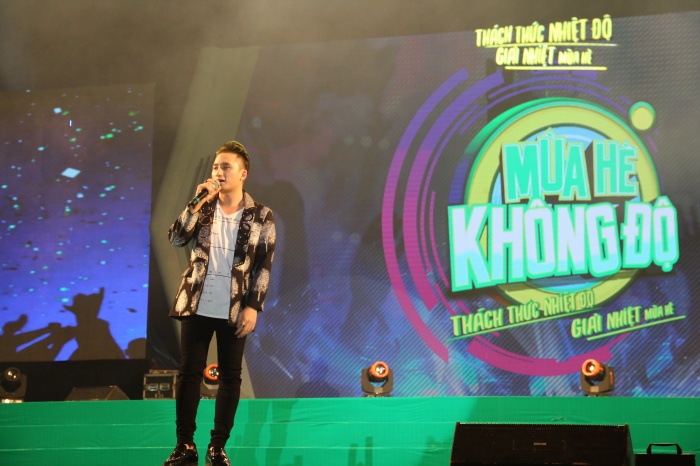 fan khap noi do ve san van dong my dinh de duoc gap son tung m tp