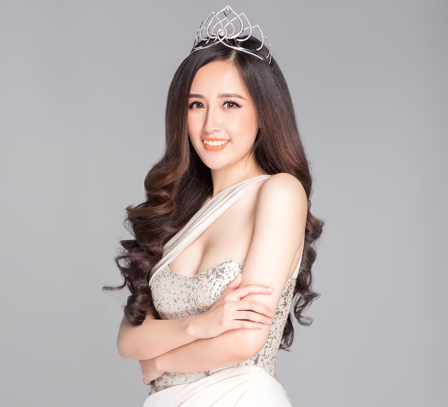 Viết tiếp chuyện vương miện của hoa hậu Việt