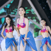 hoa hau viet nam 2018 43 nguoi dep khoe anh nong bong het co