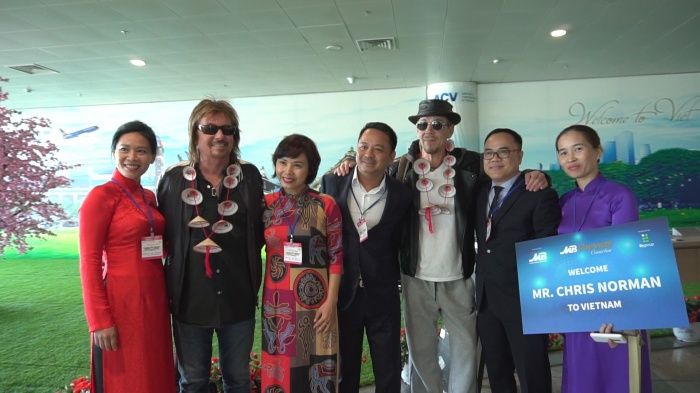 danh ca huyen thoai nuoc anh chris norman da den viet nam