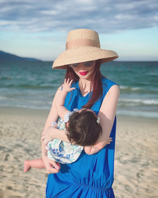 Hạnh phúc ngọt ngào của Hoa hậu Đặng Thu Thảo sau một năm ngày cưới hanh phuc ngot ngao cua hoa hau dang thu thao sau mot nam ngay cuoi