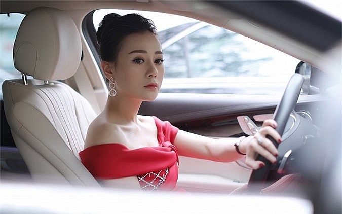 sao viet 1711 kieu minh tuan lo nang sau scandal tinh ai voi an nguy