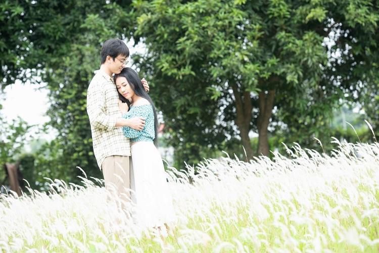 vo ca si viet hoan tung mv moi dung ngay sinh nhat