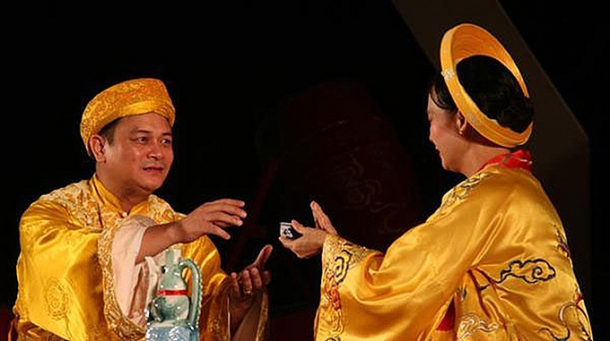 nho nsnd anh tu qua nhung vai dien de doi