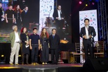 chieu phim nhung dua tre thien duong