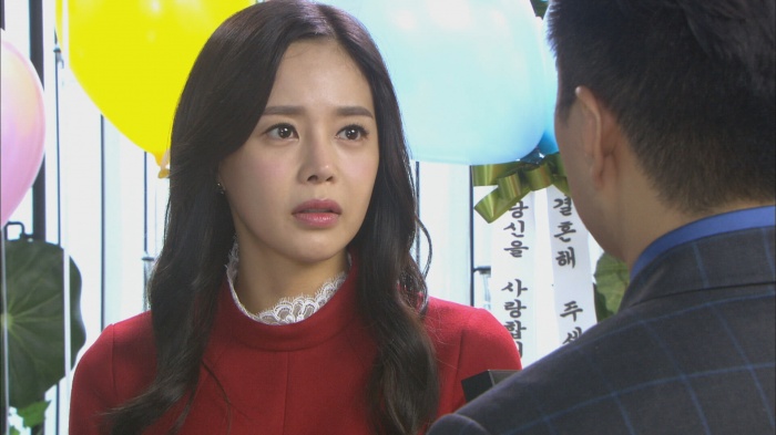 lee young ah tro lai an tuong trong phim dung quen hoa hong