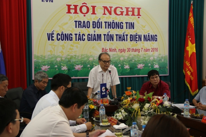 ton that dien nang ti le nghich voi gia dien