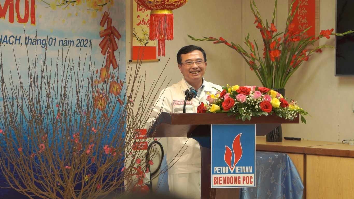 Xuân sớm trên giàn khai thác Hải Thạch - Mộc Tinh Xuân sớm trên giàn khai thác Hải Thạch - Mộc Tinh