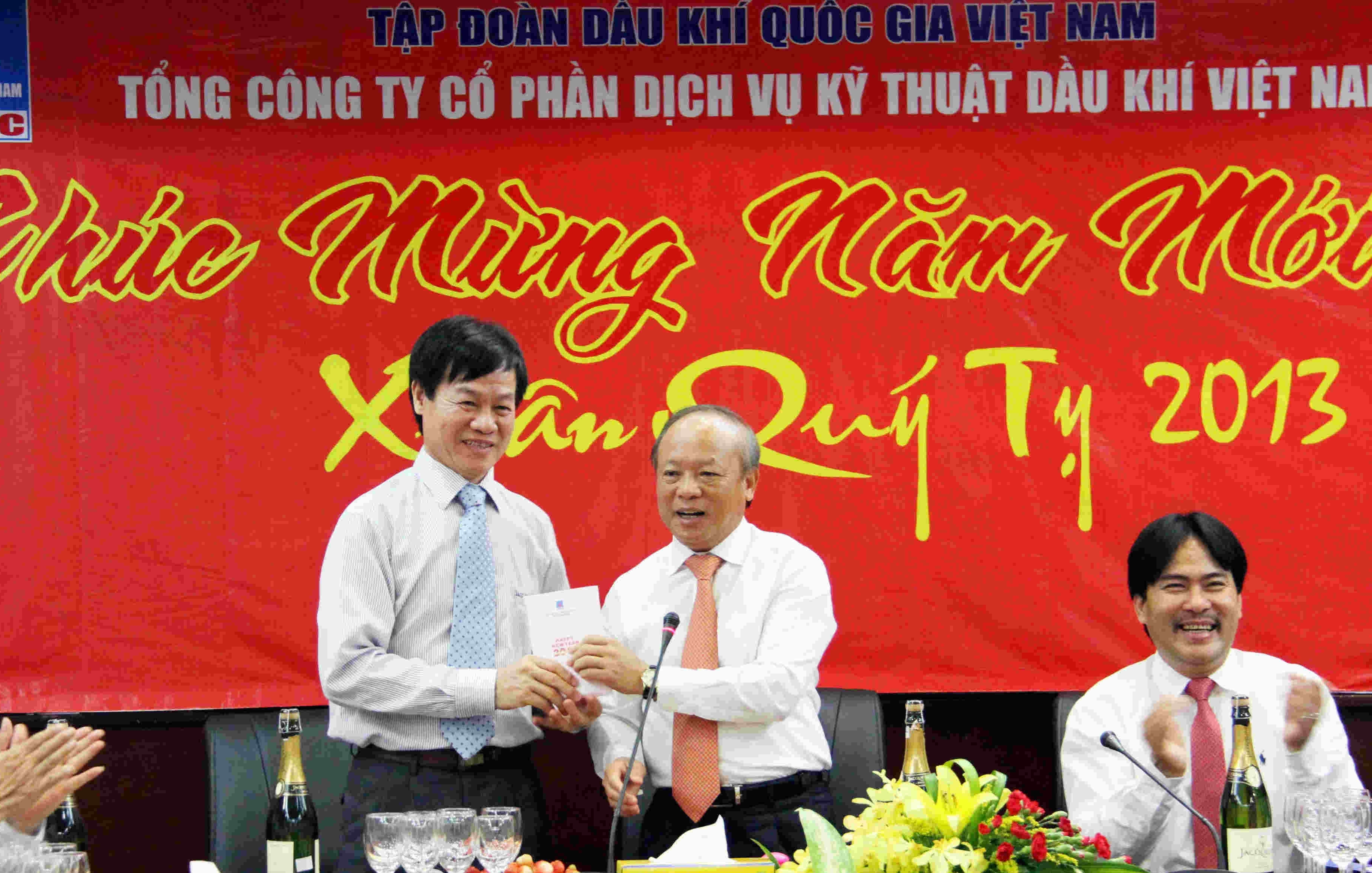 Lãnh đạo PVN gặp gỡ đầu xuân tại các đơn vị phía Nam