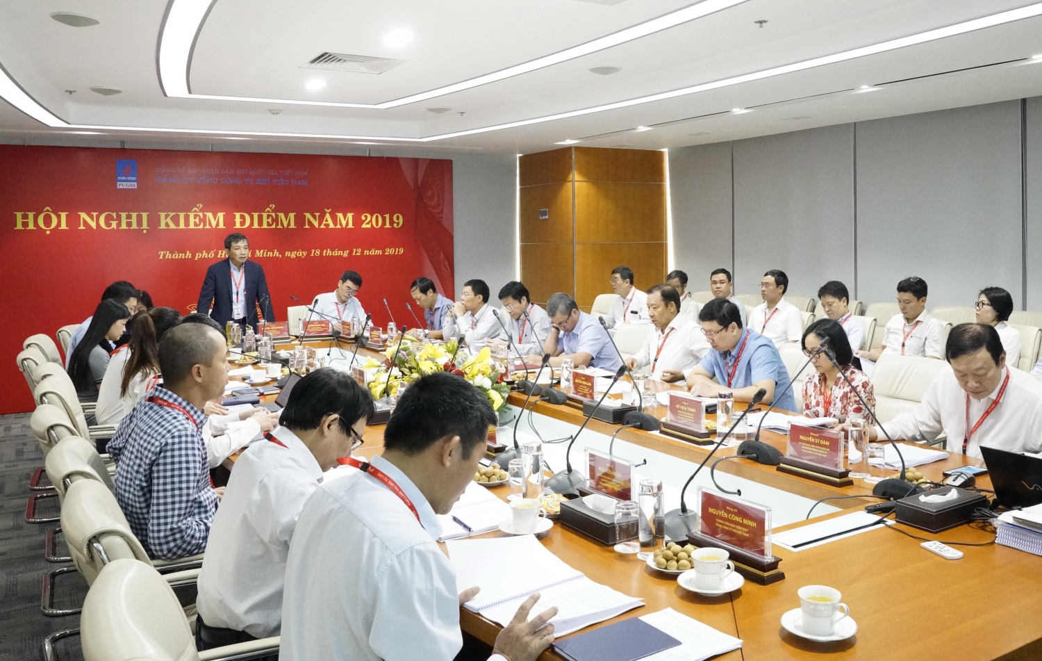 nhieu hoat dong chao mung dai hoi dang bo pv gas lan thu x