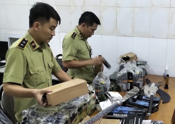 TP HCM: Tăng cường quản lý, kiểm tra kinh doanh hoá chất “hơi cay”