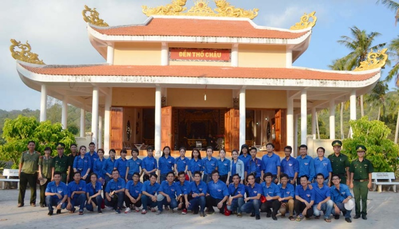 khi ca mau tien phong trong phong trao thanh nien