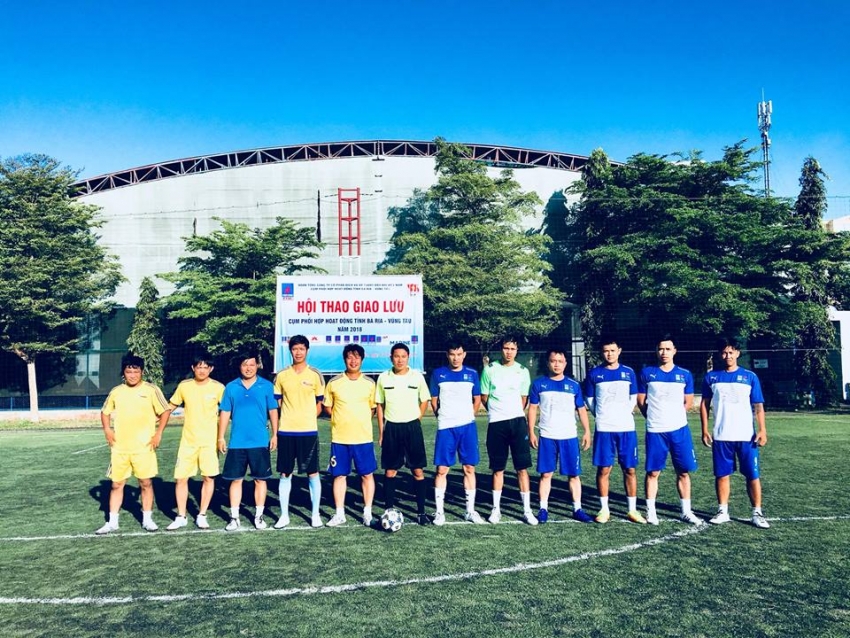 ptsc to chuc giao luu the thao chao mung thang thanh nien 2018