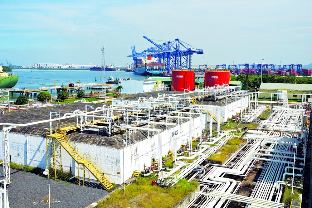 pv gas to chuc dao tao van chuyen va van hanh kho lng cho cbcnv
