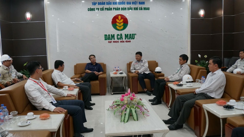 lanh dao tinh ca mau thao go kho khan de dam ca mau tiep tuc la dong luc kinh te khu vuc