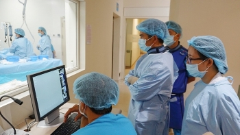 Đau đầu, nôn ói, tưởng ngộ độc không ngờ xuất huyết não