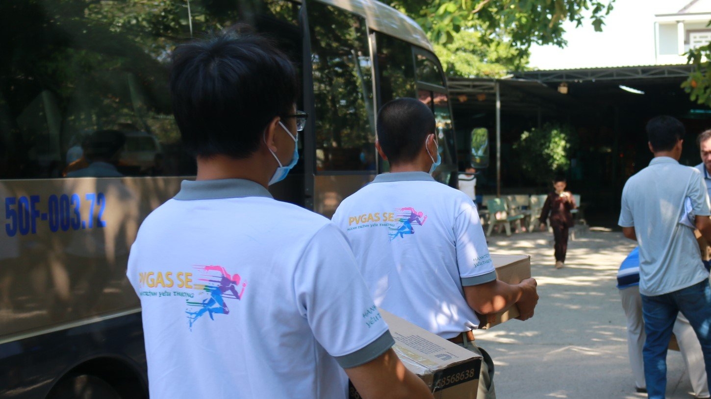 KĐN – Hành trình yêu thương đến Trung tâm nhân đạo Bồng Lai KĐN – Hành trình yêu thương đến Trung tâm nhân đạo Bồng Lai
