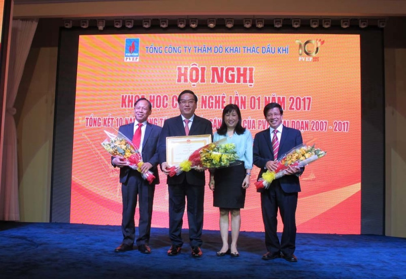 pvep tong ket 10 nam hoat dong sang kien sang che