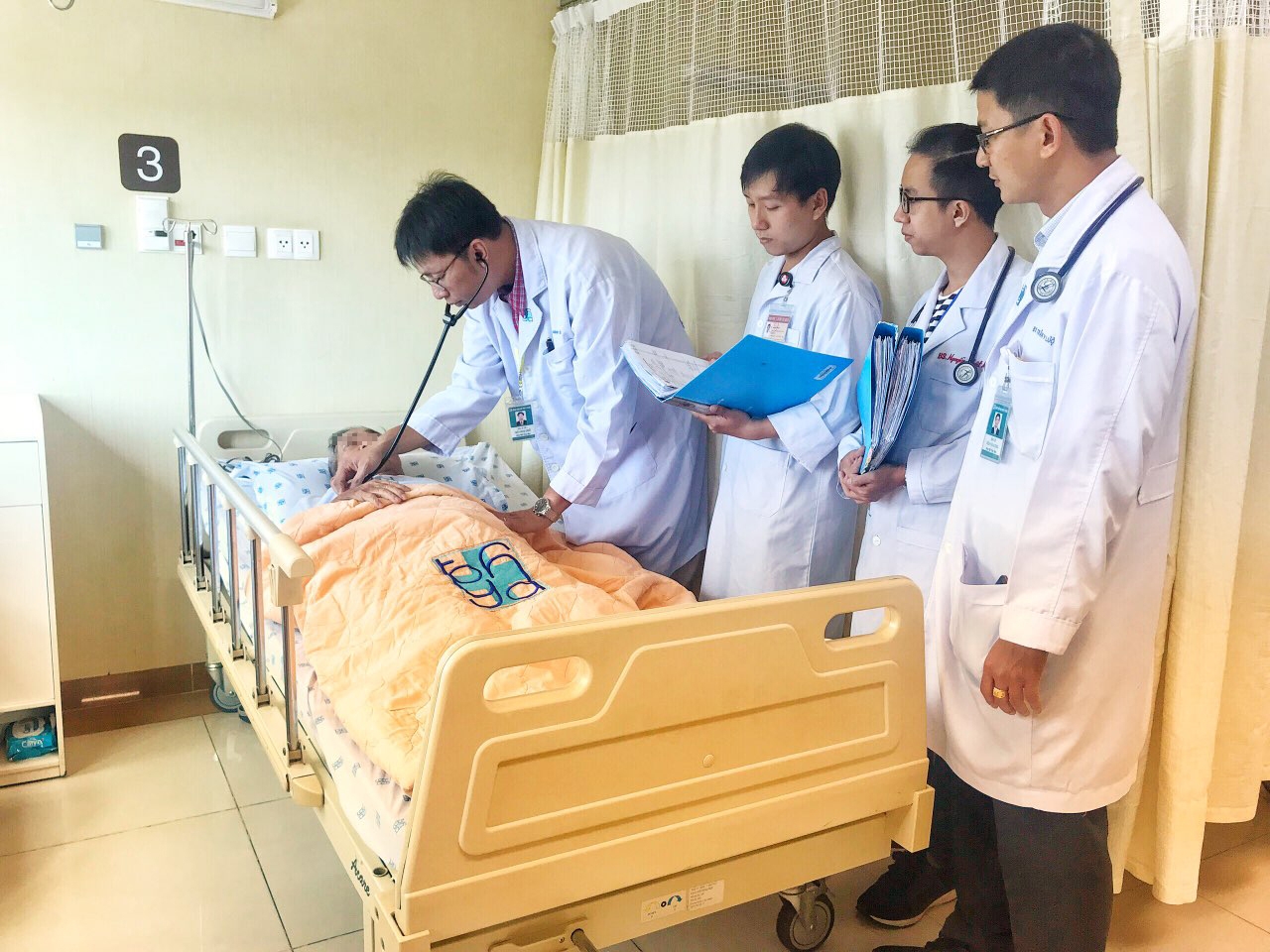 moi nguy hiem chet nguoi tu thuoc dieu tri dai thao duong cap toc