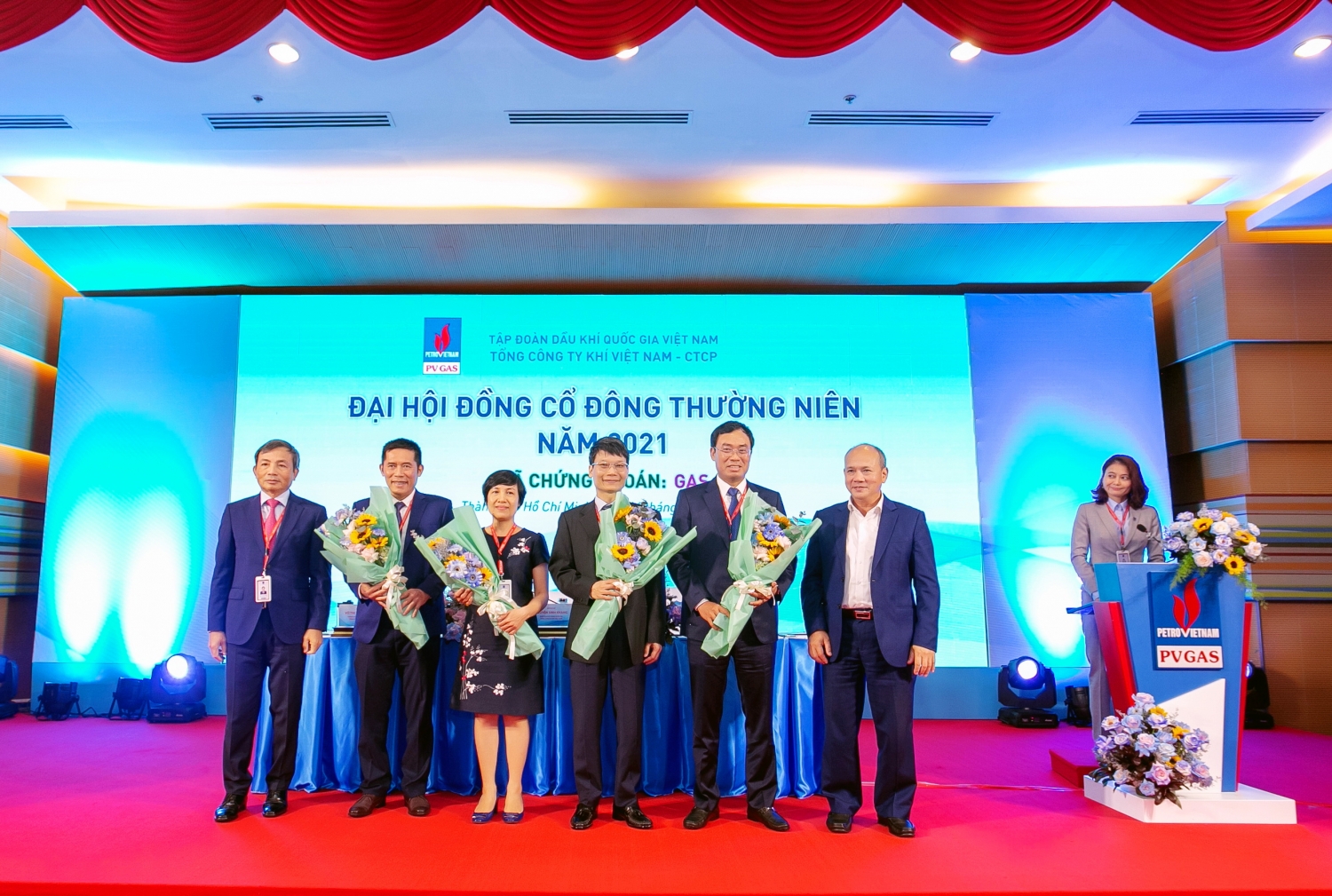 Chúc mừng các ông bà được bầu giữ chức thành viên Hội đồng quản trị, Kiểm soát viên Ban Kiểm soát PV GAS