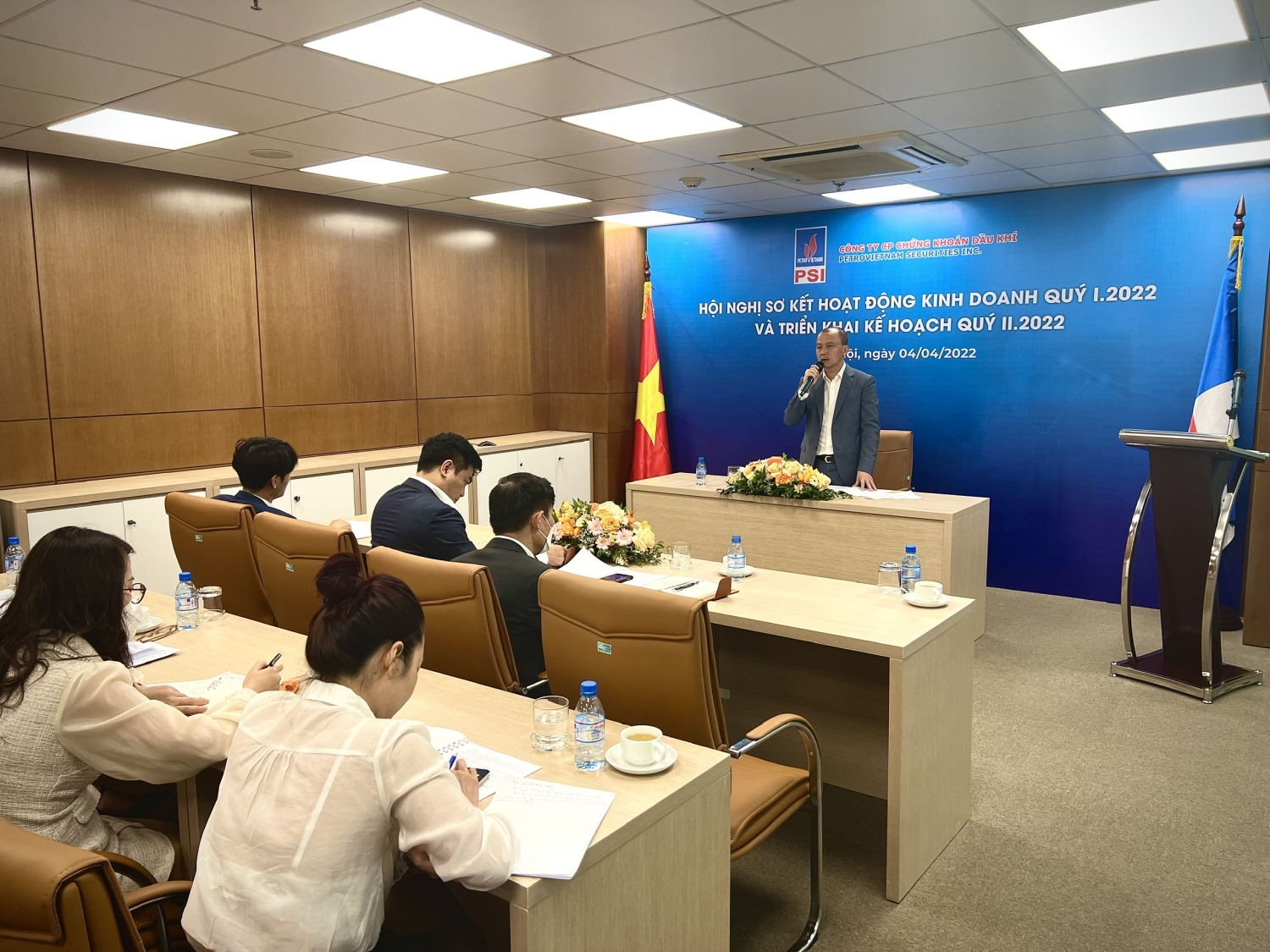 Hội nghị sơ kết hoạt động kinh doanh quý I và triển khai kế hoạch quý II/2022