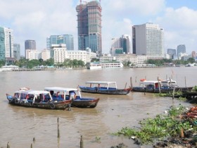 Sài Gòn hết vùng nước sạch