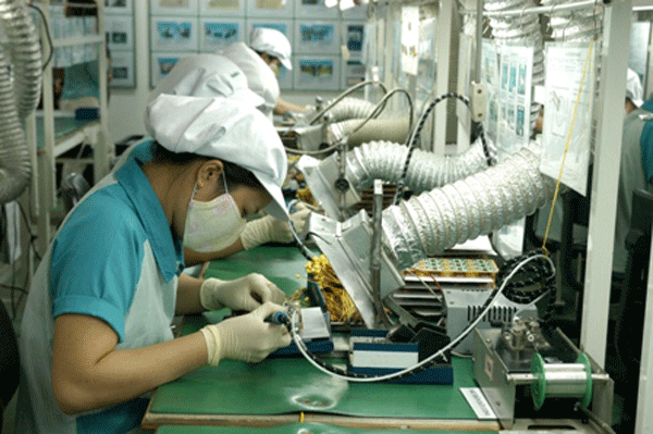 Công nghiệp trọng yếu TP HCM phát triển chậm dần