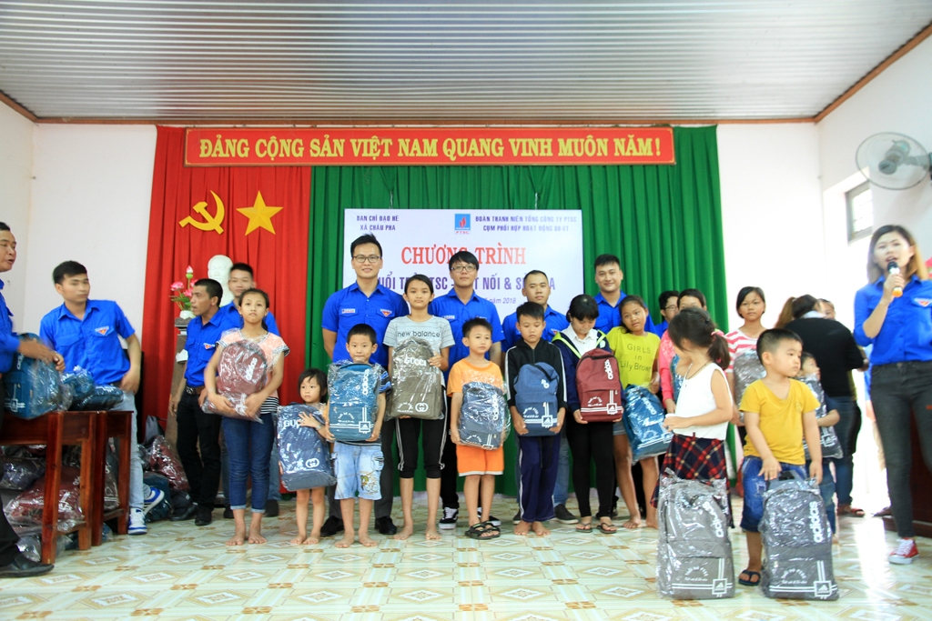 tuoi tre ptsc to chuc hanh trinh ket noi va se chia lan 2 nam 2018