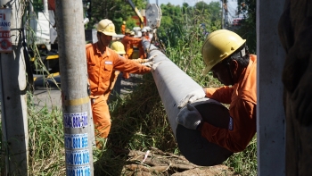 Điện lực miền Nam diễn tập ứng phó sự cố lưới điện do mưa bão
