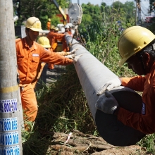nong trong tuan cu soc gian lan o asanzo noi lo nam sau thieu dien