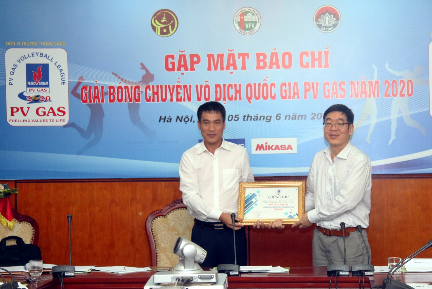Khai mạc giải bóng chuyền vô địch quốc gia PV GAS 2020