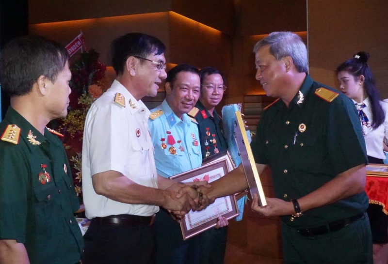 hoi ccb pv gas to chuc thanh cong dai hoi dai bieu khoa iii