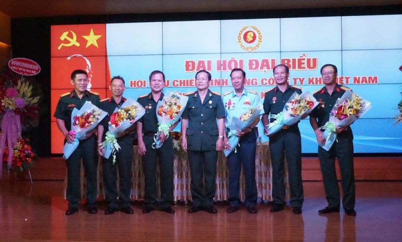 hoi ccb pv gas to chuc thanh cong dai hoi dai bieu khoa iii