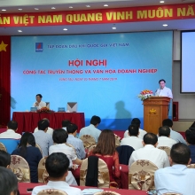 pvn to chuc hoi nghi chuyen de du bao va danh gia tac dong cua gia dau