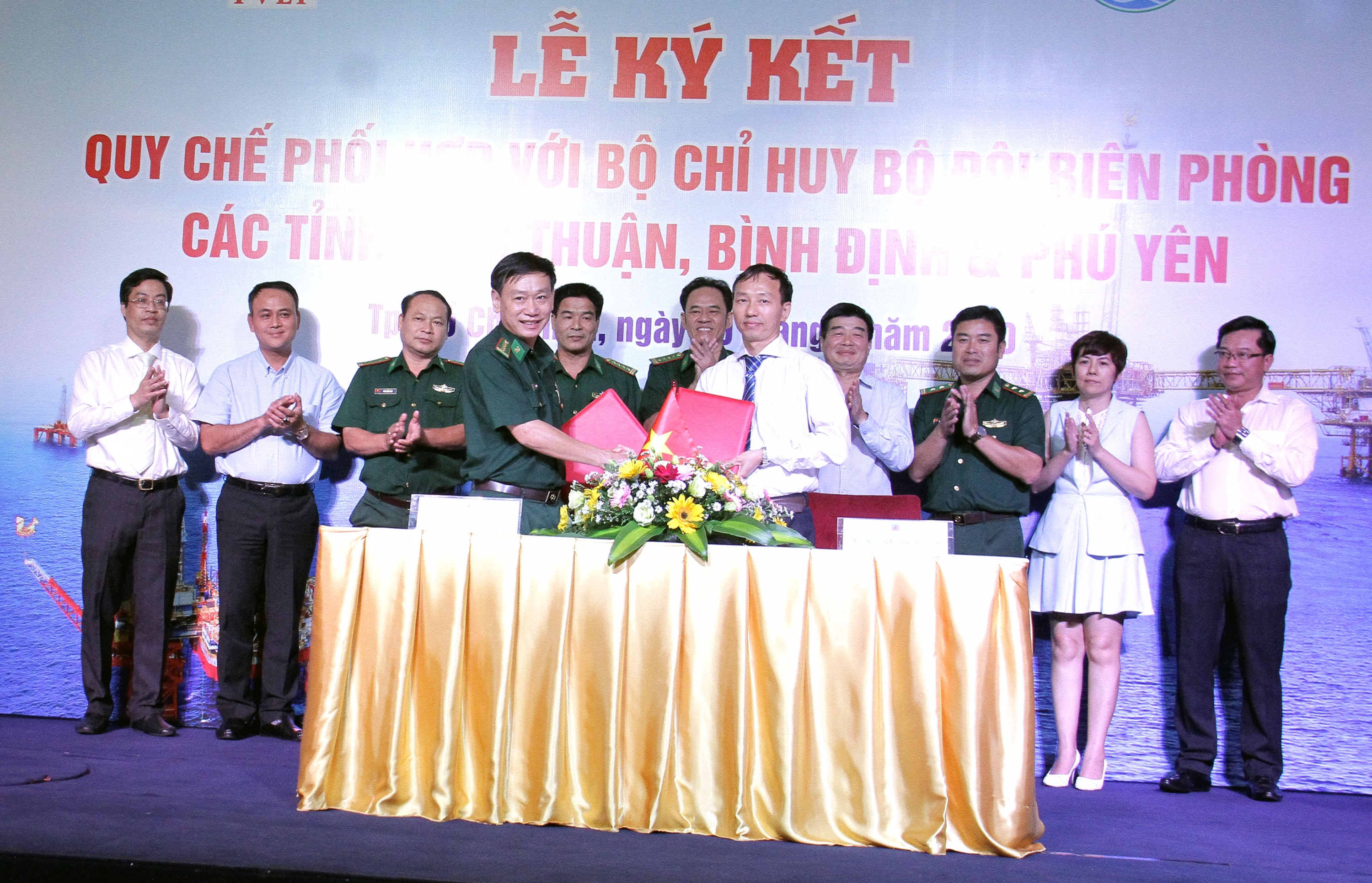 pvep ky ket quy che phoi hop voi bo chi huy bo doi bien phong cac tinh binh thuan binh dinh phu yen
