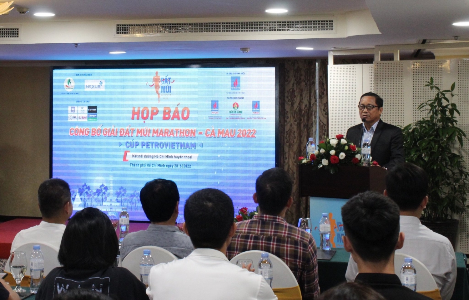 Họp báo giới thiệu Giải