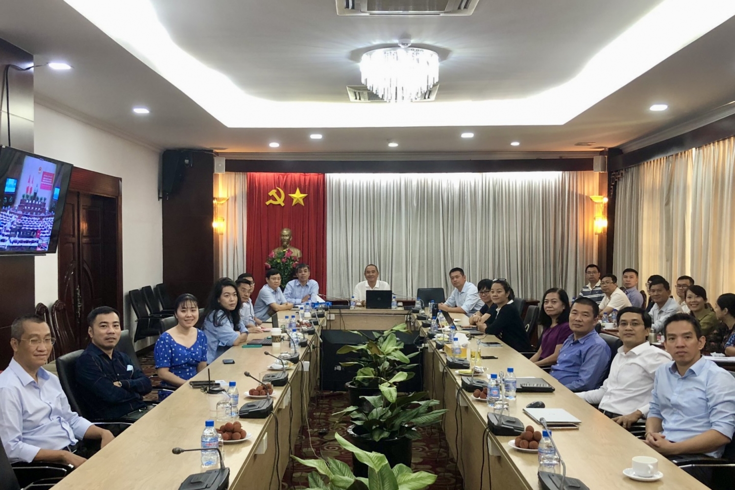 Đảng ủy Tập đoàn Dầu khí Quốc gia Việt Nam nghiên cứu, học tập, quán triệt Nghị quyết Trung ương 5, khoá XIII Đảng ủy Tập đoàn Dầu khí Quốc gia Việt Nam nghiên cứu, học tập, quán triệt Nghị quyết Trung ương 5, khoá XIII